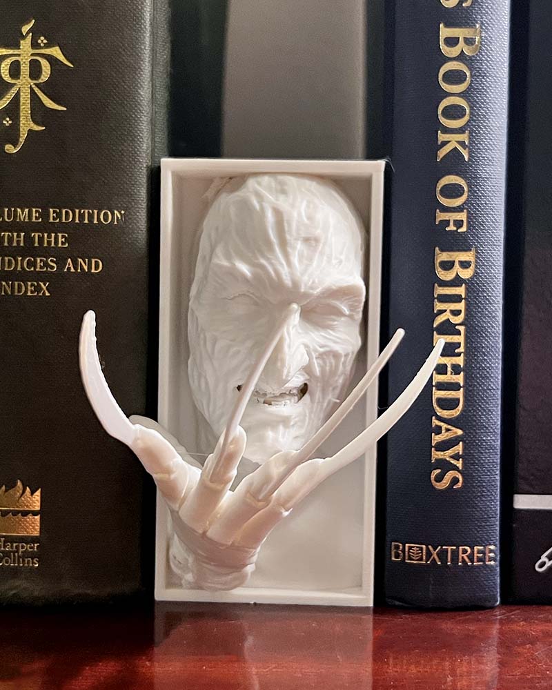 Freddy Krueger - Nightmare On Elm Street - Book Nook