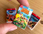 Nintendo Switch - Miniature Game Case Keychain  – Collectible Accessory