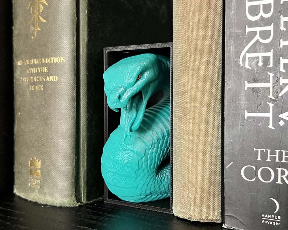 Basilisk - Harry Potter - Book Nook