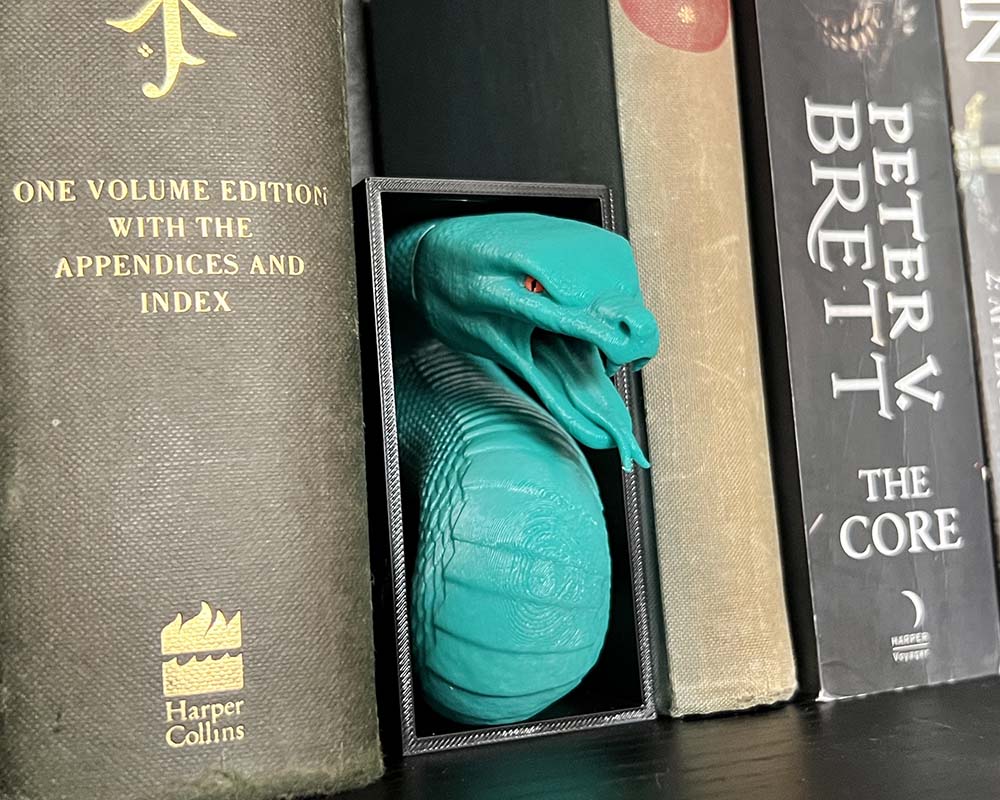 Basilisk - Harry Potter - Book Nook