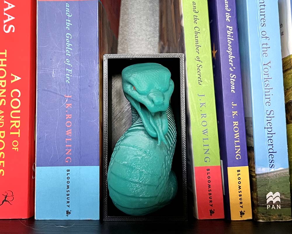 Basilisk - Harry Potter - Book Nook