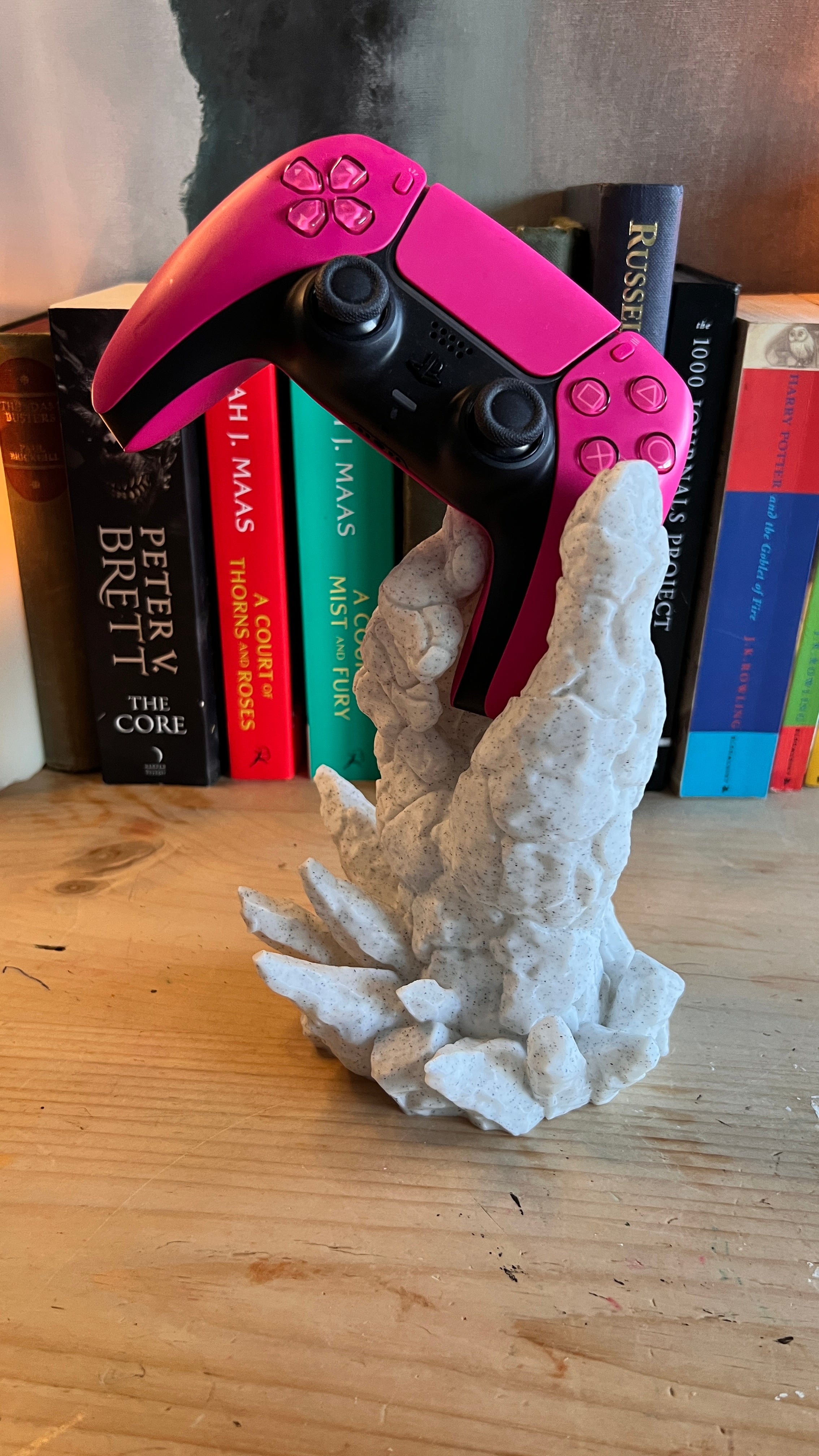 Stone Hand - Controller Holder - Xbox, PS5, PS4, Switch & More