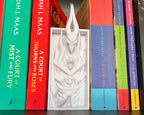 Lich King book nook inspired by World of Warcraft 3D printed fantasy shelf insert with icy helm and glowing eyes World of Warcraft Arthas book nook for gaming collectors Frozen throne inspired bookshelf décor with Lich King Dark fantasy book nook gift for WoW and RPG fans