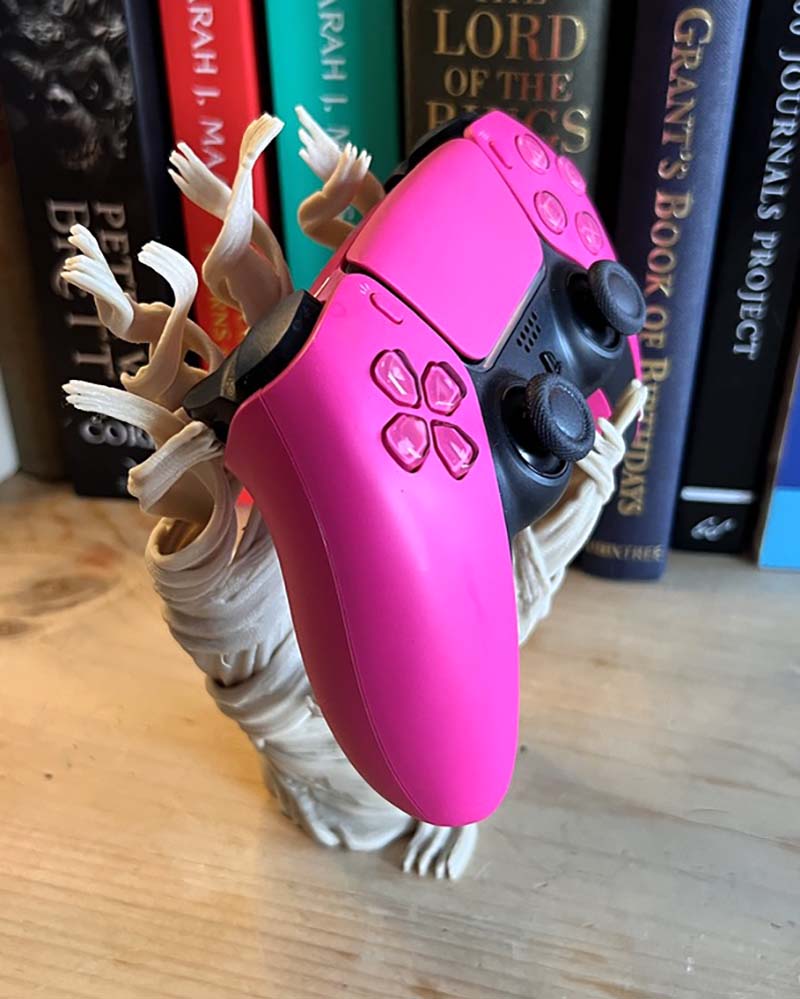 Mummy Hand - Controller Holder - Xbox, PS5, PS4, Switch & More