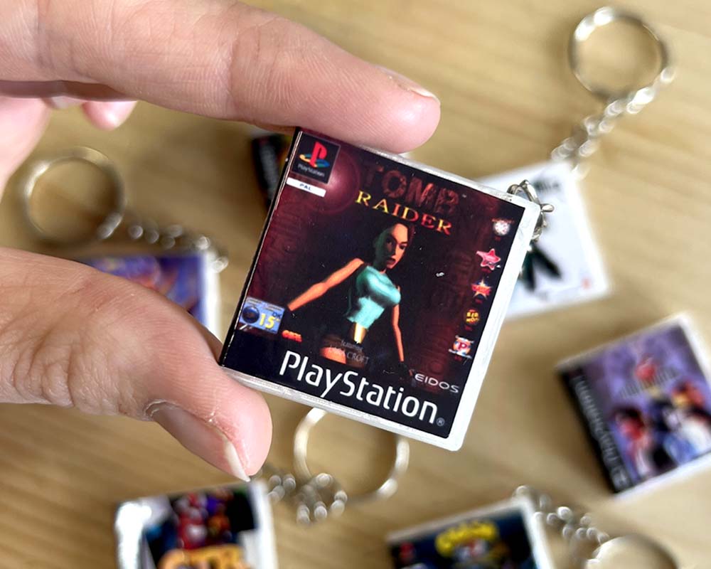 Miniature Tomb Raider PS1 game case keyring retro PlayStation design, stocking filler gift for playstation 1 gaming fans