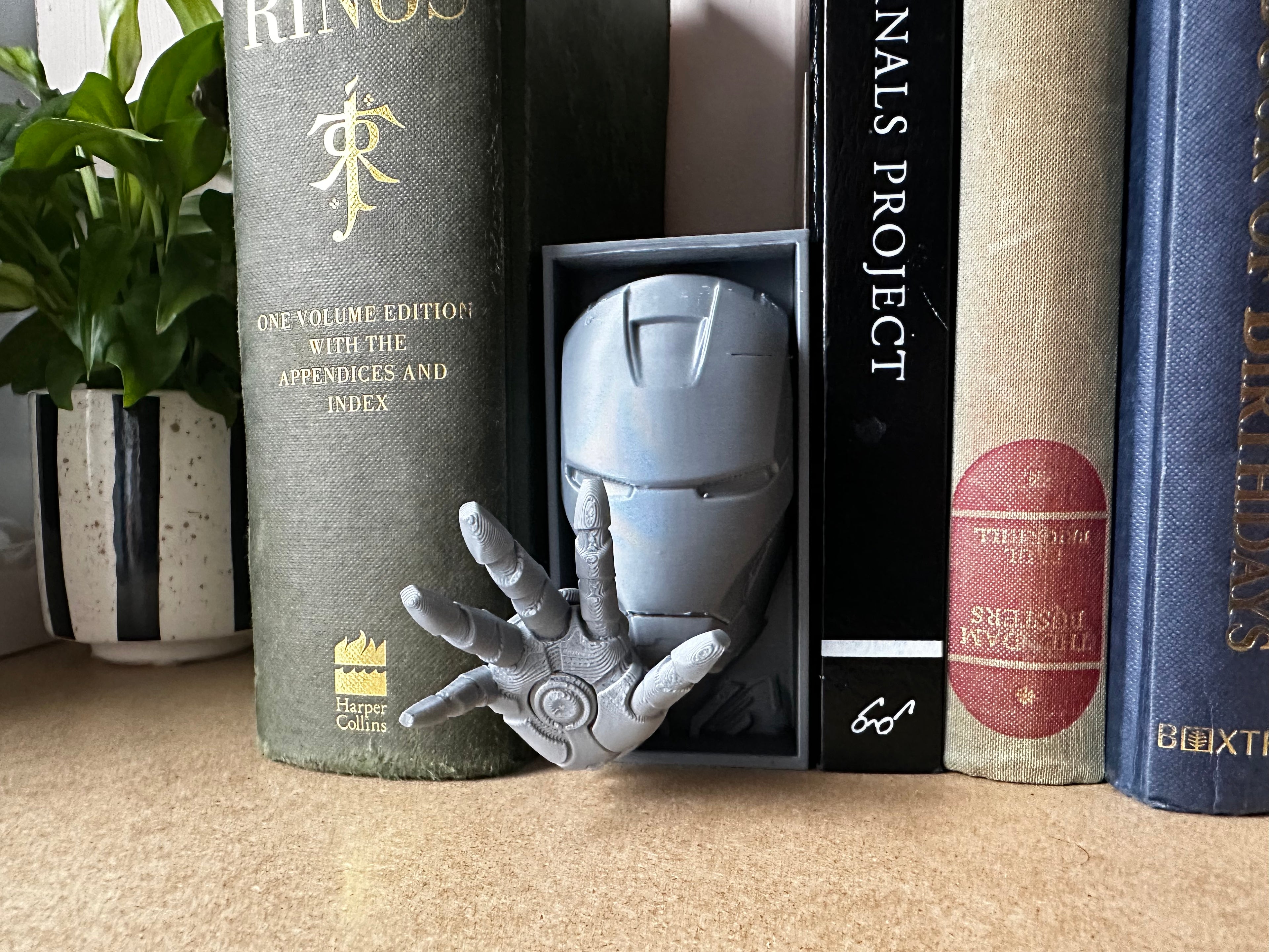 Iron Man - Marvel - Book Nook