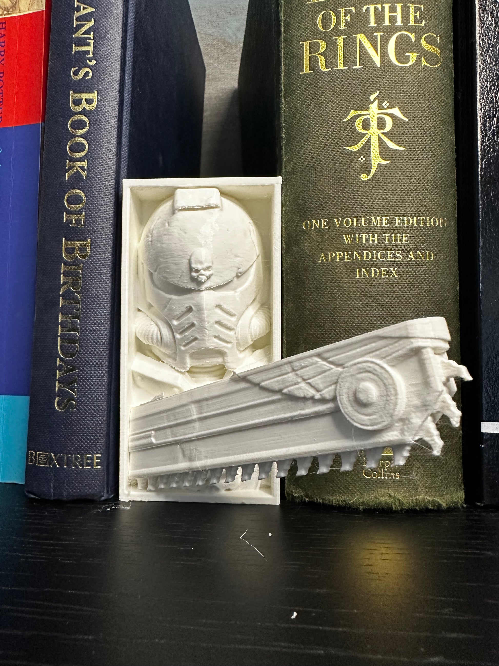 Space Marine - Warhammer 40k - Book Nook