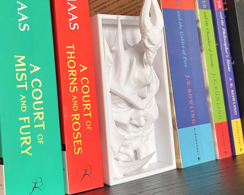 Lich King book nook inspired by World of Warcraft 3D printed fantasy shelf insert with icy helm and glowing eyes World of Warcraft Arthas book nook for gaming collectors Frozen throne inspired bookshelf décor with Lich King Dark fantasy book nook gift for WoW and RPG fans